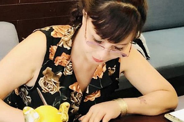 Cô dâu Thu Sao tiết lộ: May chị đi khám, bác sĩ nói để lâu là méo miệng cả đời”-6