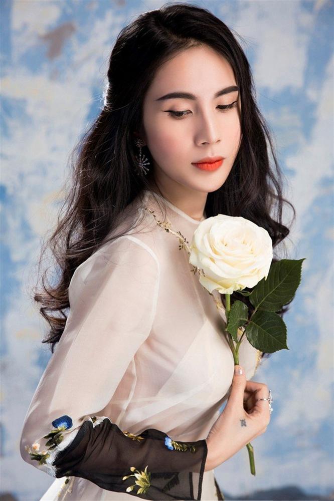 Ở tuổi 35, Thủy Tiên ở nhà 22 tỉ, chi tiêu sương sương 200 triệu/tháng-3