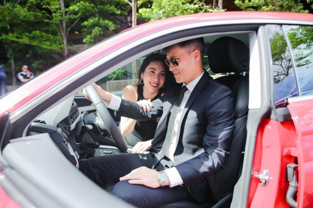 Ở tuổi 35, Thủy Tiên ở nhà 22 tỉ, chi tiêu sương sương 200 triệu/tháng-16