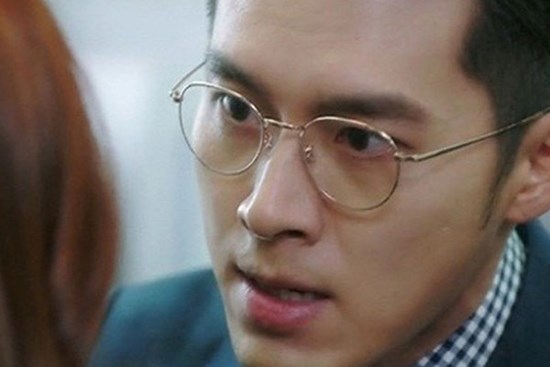 Đánh đuổi đòi ly hôn vì vợ ngoại tình, 1 năm sau tôi nhận hậu quả cay đắng tận cùng