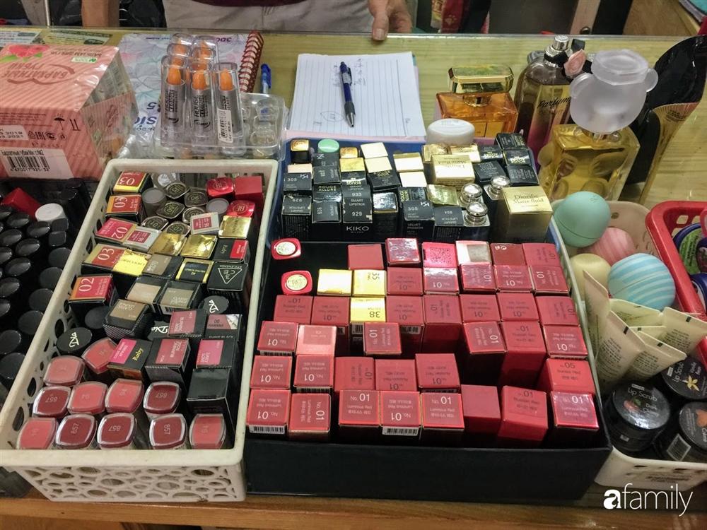 Thủ phủ hàng xách tay: Mua gì có đó, giá rẻ chỉ bằng 1/2 hàng nhập khẩu chính ngạch-6