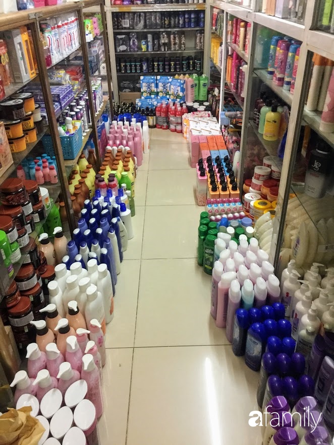 Thủ phủ hàng xách tay: Mua gì có đó, giá rẻ chỉ bằng 1/2 hàng nhập khẩu chính ngạch-7