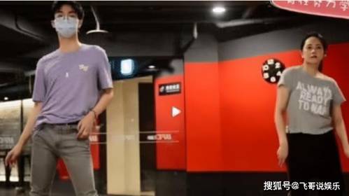 Ở chung mẹ đơn thân suốt thời gian dài, một ngày, con trai làm điều tất cả bàng hoàng-2