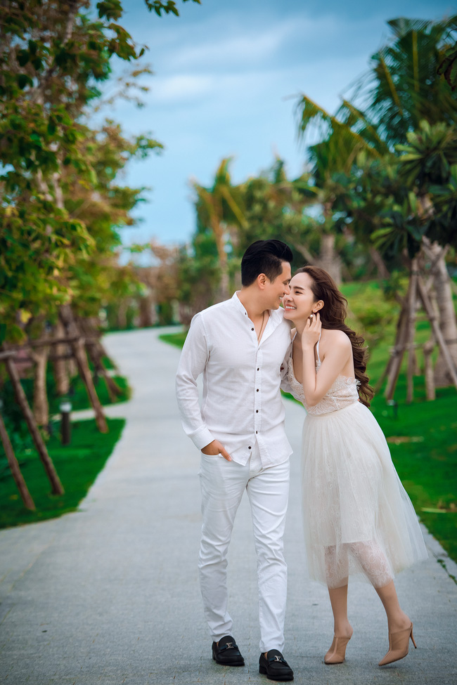 Sau nhiều đồn đoán, Việt Anh và Quỳnh Nga đã chính thức công khai tình tứ bên nhau-3