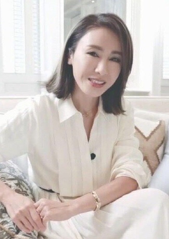 Đệ nhất mỹ nhân TVB Lê Tư để lộ dấu hiệu lão hóa nhưng bất ngờ là phản ứng của nữ diễn viên-5