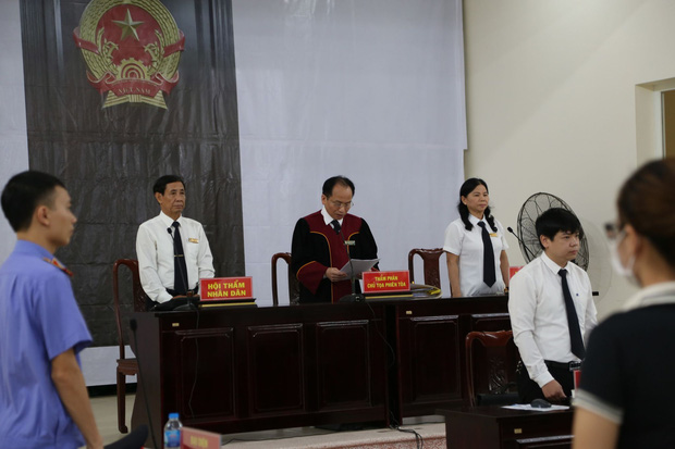 Chủ quán Nhắng nướng bị tuyên phạt 12 tháng tù giam: Bị cáo xin lỗi chị Hiền và toàn thể cộng đồng mạng-6