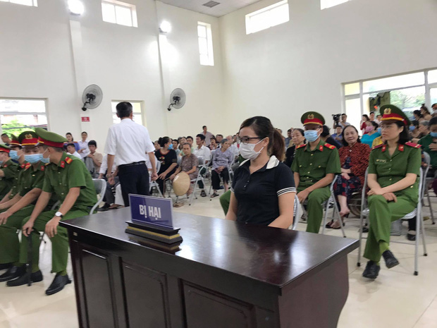 Chủ quán Nhắng nướng bị tuyên phạt 12 tháng tù giam: Bị cáo xin lỗi chị Hiền và toàn thể cộng đồng mạng-13