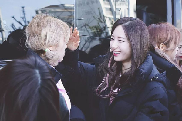 Đi tập yoga, tôi phát hiện chồng lừa tình cả tôi và cô gái mang chiếc túi hàng hiệu đáng thương-2