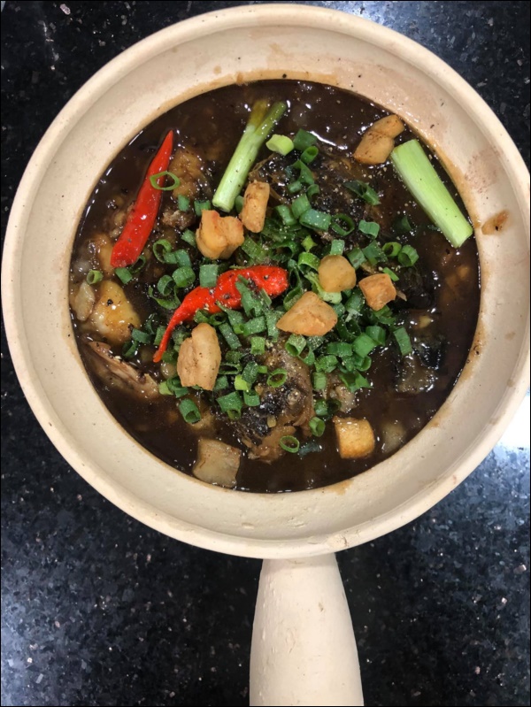 Lâm Vỹ Dạ đúng chuẩn gái gốc Huế đảm đang, nấu bánh canh ghẹ hấp dẫn khiến Hari Won phải thốt lên Sao giỏi vậy!-5