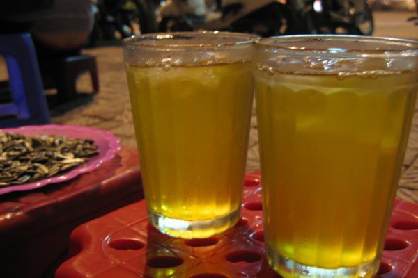 Bán nghìn cốc nước ngày nóng, chủ quán ở Hà Nội kiếm 50 triệu đồng/tháng-9