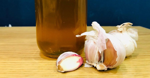 Tỏi ngâm mật ong: Món đồ uống được coi là thần dược cho sức khỏe và thời điểm uống tốt nhất để phòng trị bệnh hiệu quả nhất-3