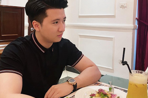 Trọng Hưng bị nghi ngờ mượn hình ảnh con rắn để cảnh cáo vợ cũ, nói đạo lý: Đừng thấy sang mà bắt quàng làm họ-6