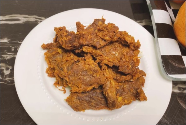 Mỹ nhân không tuổi của điện ảnh Việt khoe bữa ăn hội tụ ẩm thực của 4 quốc gia, ai cũng khen đã xinh đẹp lại còn quá đa tài!-8