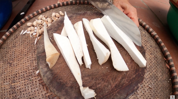 Lắm lùm xùm nhưng cũng cực kỳ hài hước: Xem một clip của Bà Tân Vlog mà đứng hình vài lần vì cách miêu tả của bà-3