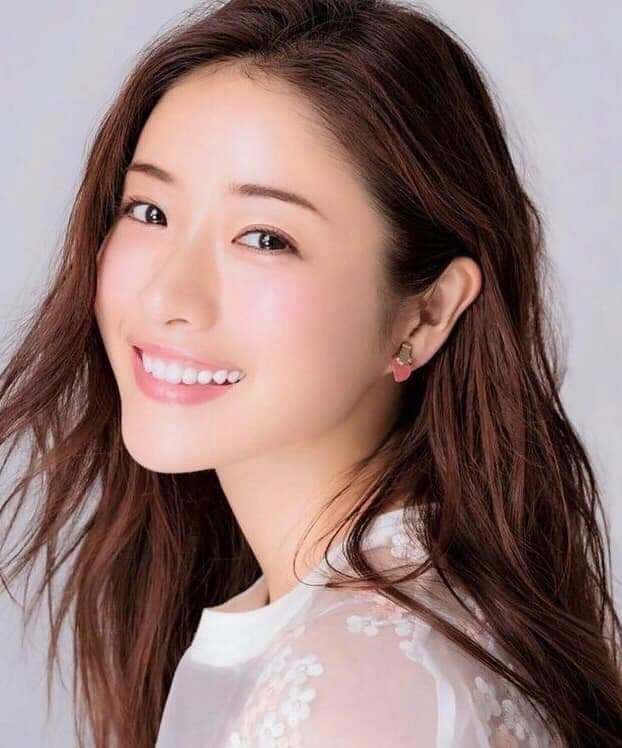 Nàng Kim Tae Hee nước Nhật: Mỹ nhân 33 tuổi trẻ như gái 18 với bí quyết dưỡng nhan chỉ nhờ loại thần dược có sẵn tại căn bếp mỗi nhà-6