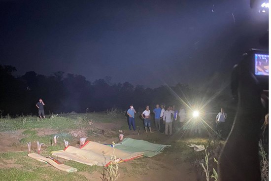 Danh tính 5 nạn nhân tử vong trong vụ ô tô 7 chỗ rơi xuống sông sau va chạm xe máy trong đêm