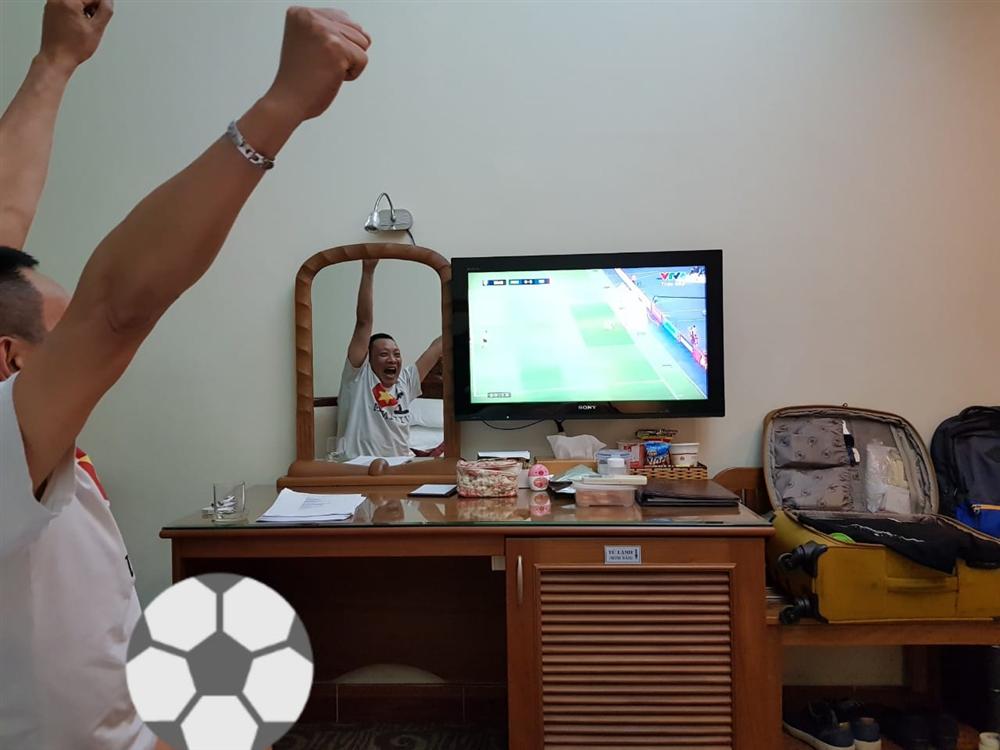 Sau 3 năm nghỉ hưu, cuộc sống của MC Lại Văn Sâm ra sao?-7