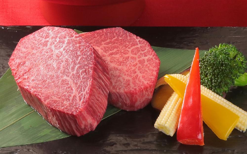 Thịt bò thượng hạng Ozaki có gì đặc biệt mà giá cao ngất ngưởng?-4