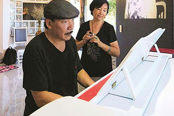 Nhạc sĩ Trần Tiến lần đầu lên tiếng về sức khoẻ: Tin vịt đấy, tôi chỉ bị yếu 1 bên mắt thôi-2