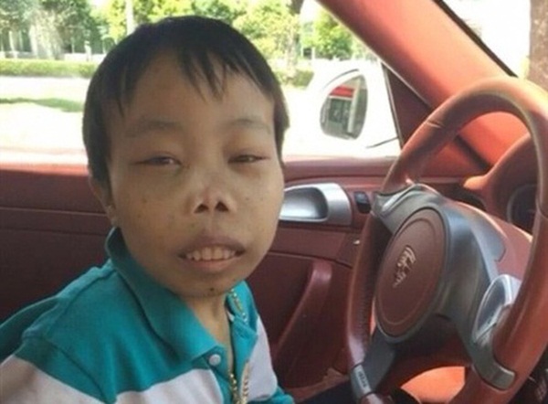 24 tuổi sở hữu tài sản nghìn tỷ, người ngoài hành tinh” Trần Sơn - vị đại gia xấu nhất quả đất” năm xưa giờ đi đâu mất rồi?-1