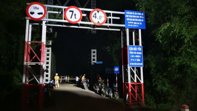 Tai nạn kinh hoàng 5 người tử vong trên cầu sông Giăng: Hé lộ nguyên nhân ban đầu-2