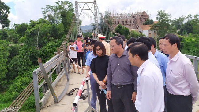 Tai nạn kinh hoàng 5 người tử vong trên cầu sông Giăng: Hé lộ nguyên nhân ban đầu-4