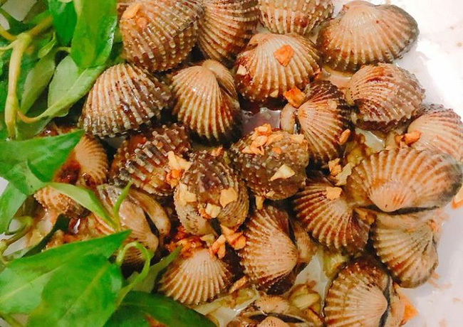 Tẩm bổ cho chồng bằng loại hải sản ngon rẻ - dễ làm này, đảm bảo hai bạn lúc nào cũng như vợ chồng son-1