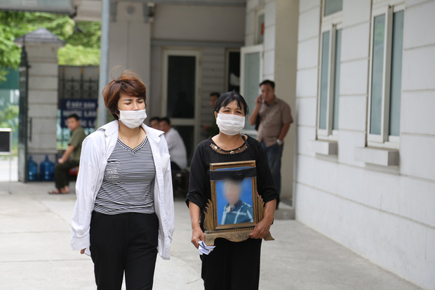 Tuyên án tử hình 2 bị cáo sát hại nam sinh chạy Grab ở Hà Nội-7