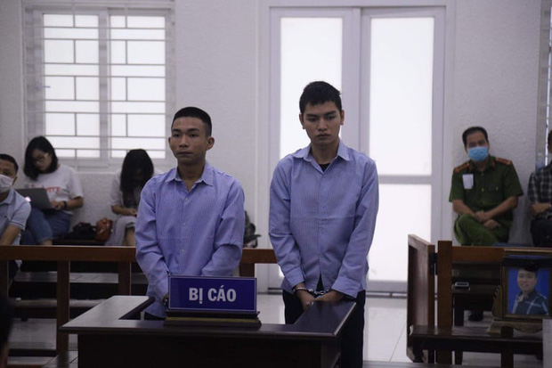 Tuyên án tử hình 2 bị cáo sát hại nam sinh chạy Grab ở Hà Nội-2