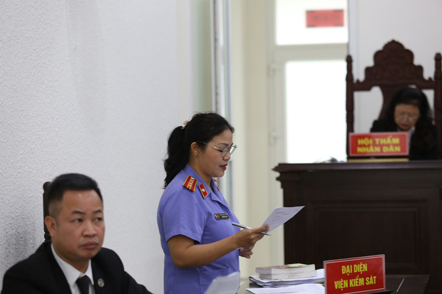 Tuyên án tử hình 2 bị cáo sát hại nam sinh chạy Grab ở Hà Nội-1