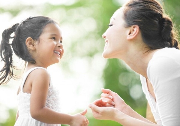 Cha mẹ thông minh thường đặt trên môi những câu nói này, thảo nào con cái của họ cũng xuất sắc-4