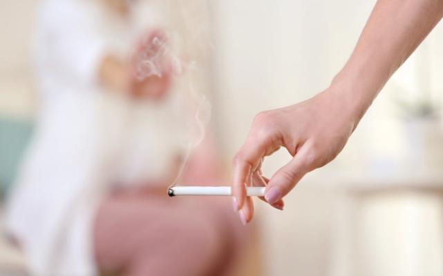 Mới 28 tuổi bị suy thận, bác sĩ thở dài cho biết: Là vì anh đã làm 3 việc quá sức khiến thận không thể chịu nổi-2