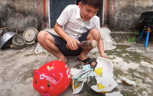 Hưng Vlog tiếp tục bị xử phạt 10 triệu đồng vì đăng tải video dạy cách trộm tiền heo đất-1