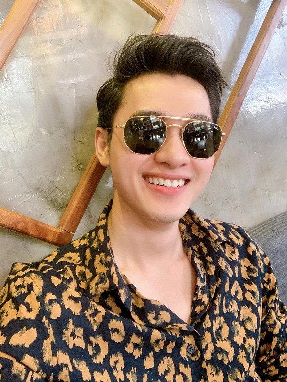 Chồng kém 9 tuổi của diễn viên Thảo Trang: Dung mạo rực rỡ, thân hình sáu múi cuồn cuộn-11