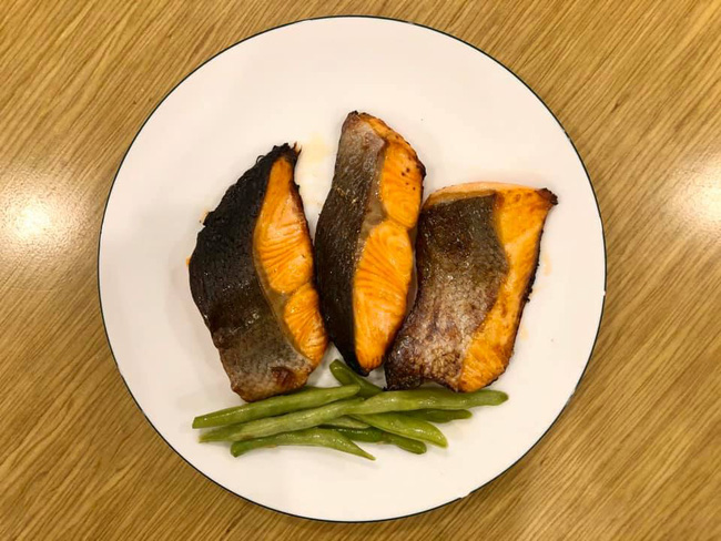 Mẹ 8X chia sẻ tuyệt chiêu ai cũng phải biết khi sử dụng nồi chiên không dầu gây bão like MXH-7