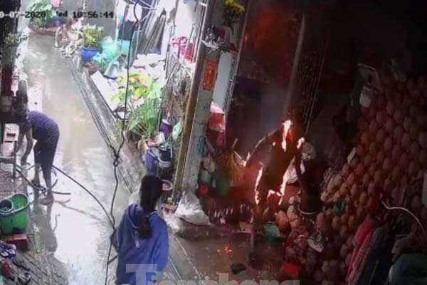 Cụ bà 90 tuổi ở Thái Nguyên bị nam thanh niên hành hung dã man, thiêu sống để cướp của-2