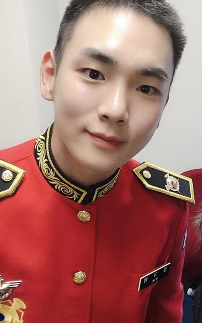 KBS bóc trần” bê bối tài tử Hậu Duệ Mặt trời và 6 nam idol SHINee, BTOB, 2AM... nhận biệt đãi vô lý trong quân đội-5