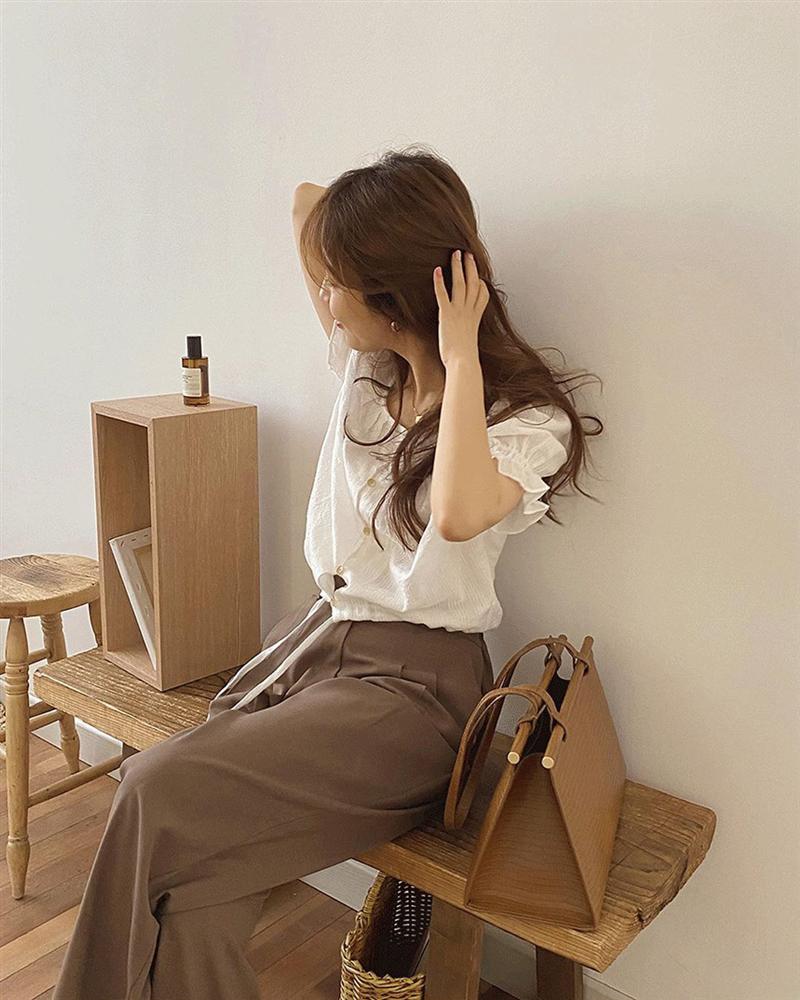 4 gam màu ấm áp chanh sả mà bạn nên tích cực diện trong mùa lạnh này để được khen sành điệu-4