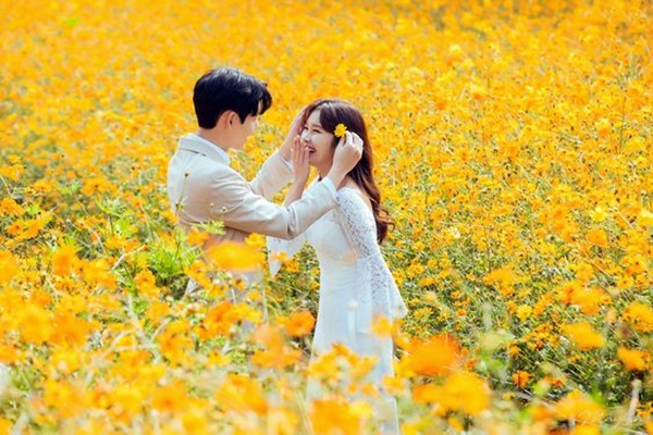 4 cung Hoàng đạo được sao đào hoa chiếu cố trong tháng 10 này, chuyện tình cảm trở nên lãng mạn và thăng hoa bất ngờ-2
