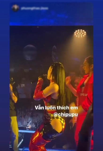 Chi Pu ngày càng bạo, mặc váy khoét khắp nơi xốn con mắt-2