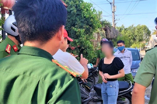 Truy nã thiếu nữ 23 tuổi liên quan vụ đưa 21 người Trung Quốc nhập cảnh trái phép vào Việt Nam-2