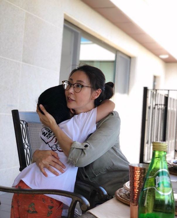 Người đẹp bê bối nhất nhì showbiz Hàn: Chồng tự sát sau 4 năm vợ Á hậu dính ồn ào bán dâm 3 lần đổi lấy 1 tỷ đồng-8