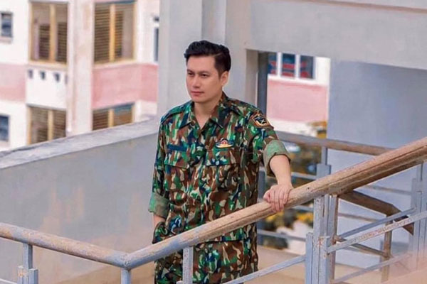 Việt Anh khiến netizen hốt hoảng vì mũi lệch bất thường hậu dao kéo-5