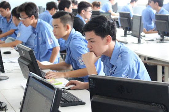 Top 8 ngành học có điểm chuẩn cao chót vót năm 2020, một số ngành tăng đột biến khiến nhiều thí sinh không khỏi bất ngờ