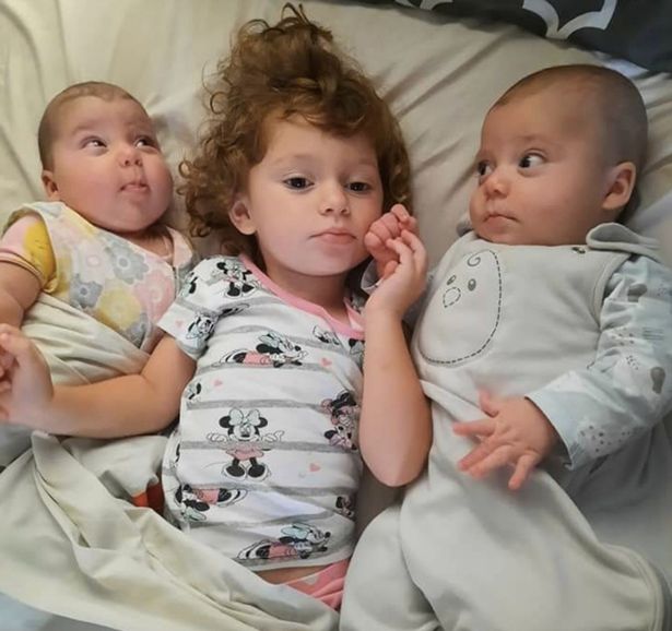 Đi siêu âm ở tuần thứ 8, cặp vợ chồng sốc đến rớt hàm khi nghe thông báo của bác sĩ về thai nhi-5