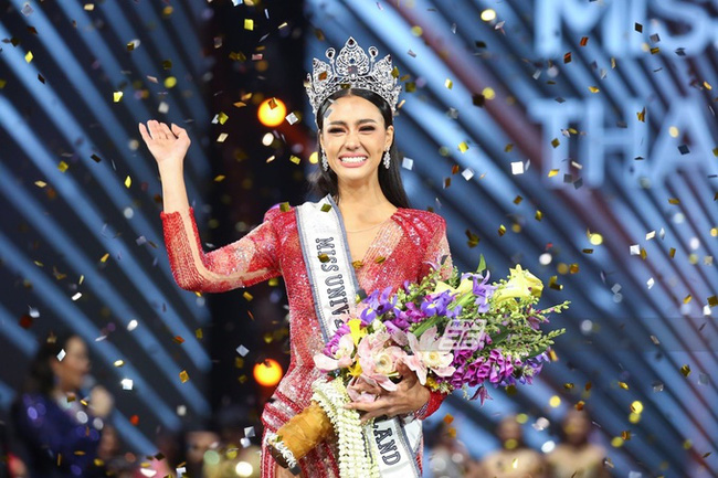 Tân Hoa hậu Hoàn vũ Thái Lan: Bông hồng lai nóng bỏng, học vấn đáng nể, vừa đăng quang đã được dự đoán là ứng cử viên sáng giá của Miss Universe-1