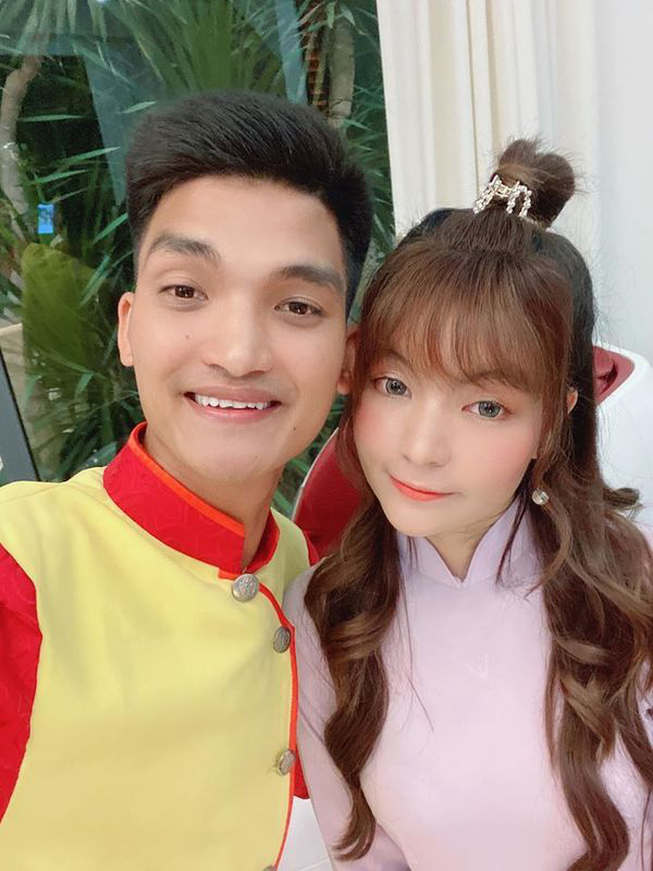 Mạc Văn Khoa xác nhận bạn gái mang thai sau 5 năm hẹn hò, đọc tâm thư của bố mẹ tương lai mà rơi nước mắt!-3