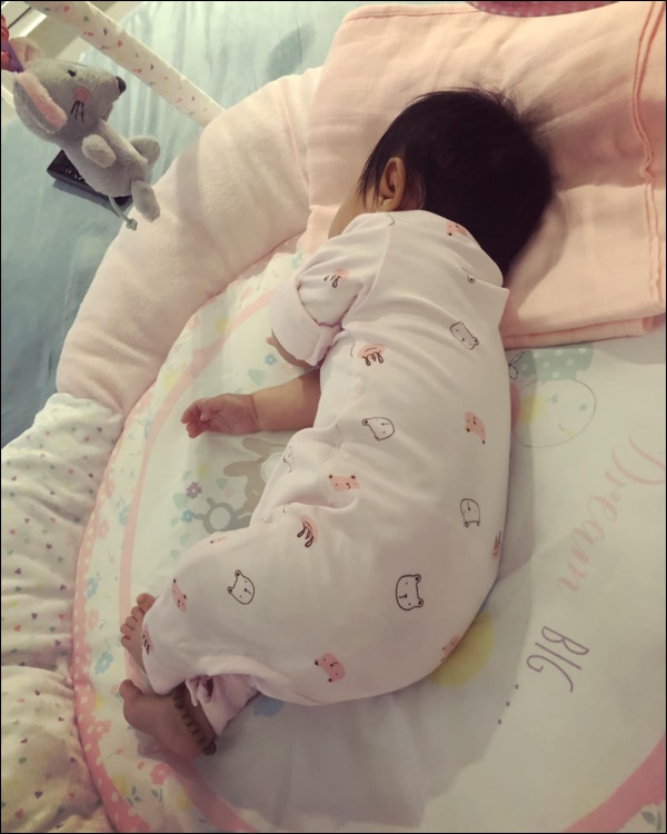 Lấy chồng đại gia như Đàm Thu Trang cũng&nbsp;than nuôi con tốn tiền tã bỉm, Cường Đô La có ngay động thái đúng chuẩn ông bố của năm-5