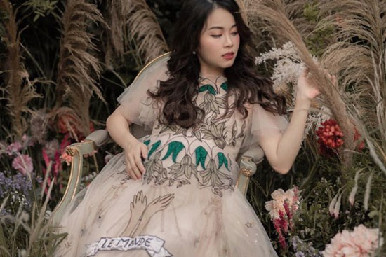 Hằng Túi tuyên bố đẻ xong lần 5 sẽ triệt sản, bạn bè thân thiết liền chọc ghẹo khiến bà bầu 8X hết hồn: