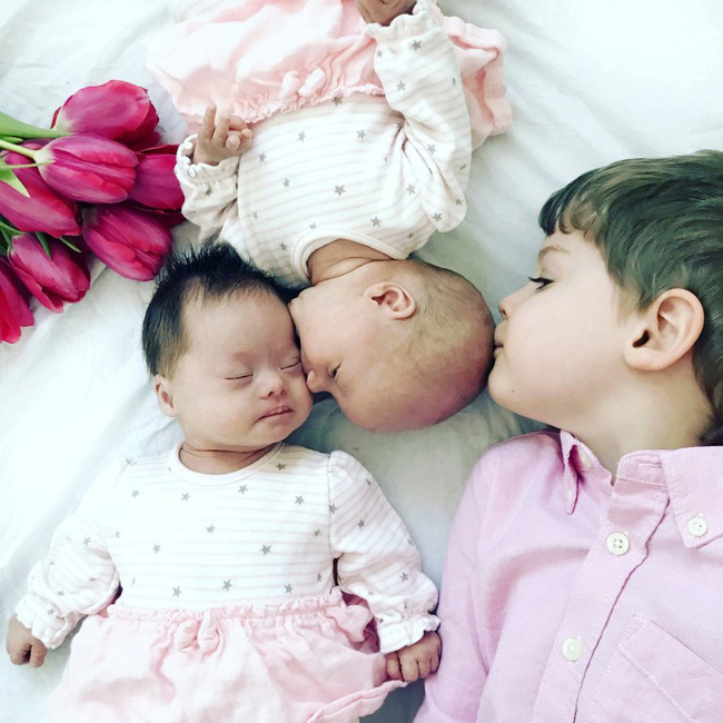 Vừa trao con cho bà mẹ mới sinh, bác sĩ đã phải cúi đầu xin lỗi vì một sai sót nghiêm trọng trong quá trình siêu âm-3